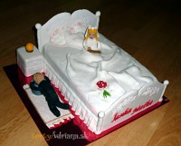 /album/zaujimave-torty-/svadobna-torta-svadobna-postel-janka-a-matko-833-jpg/